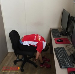 6 easy exercises to reduce lower back pain in the office fitness exercise in office
